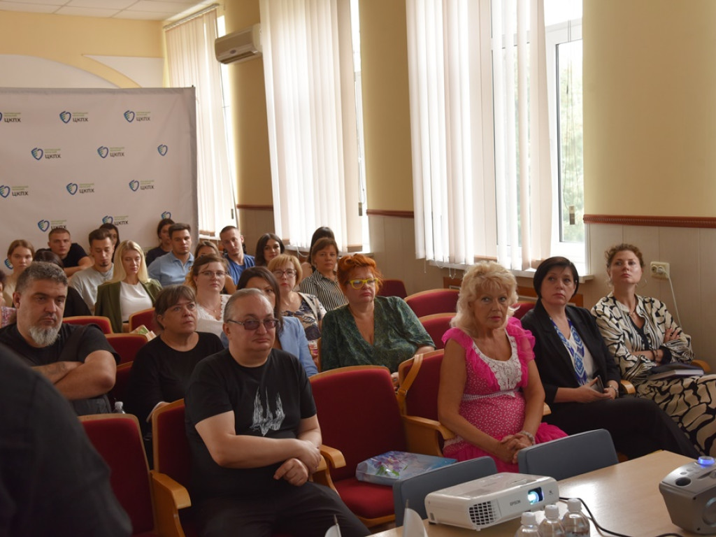 День відкритих дверей у Державній установі "Полтавський обласний центр контролю та профілактики хвороб Міністерства охорони здоров'я України"
