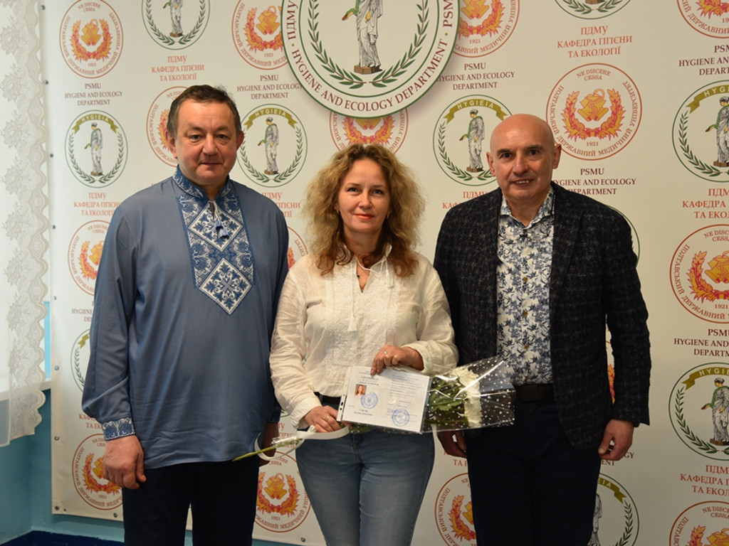 Урочисте вручення сертифікатів