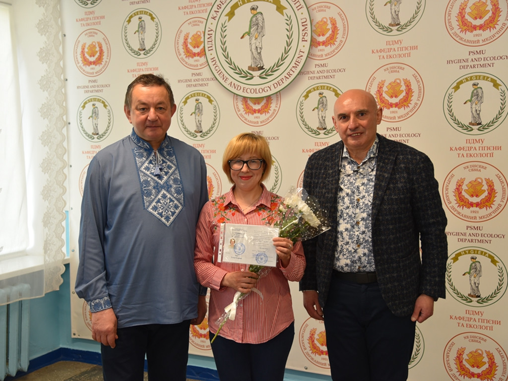 Урочисте вручення сертифікатів