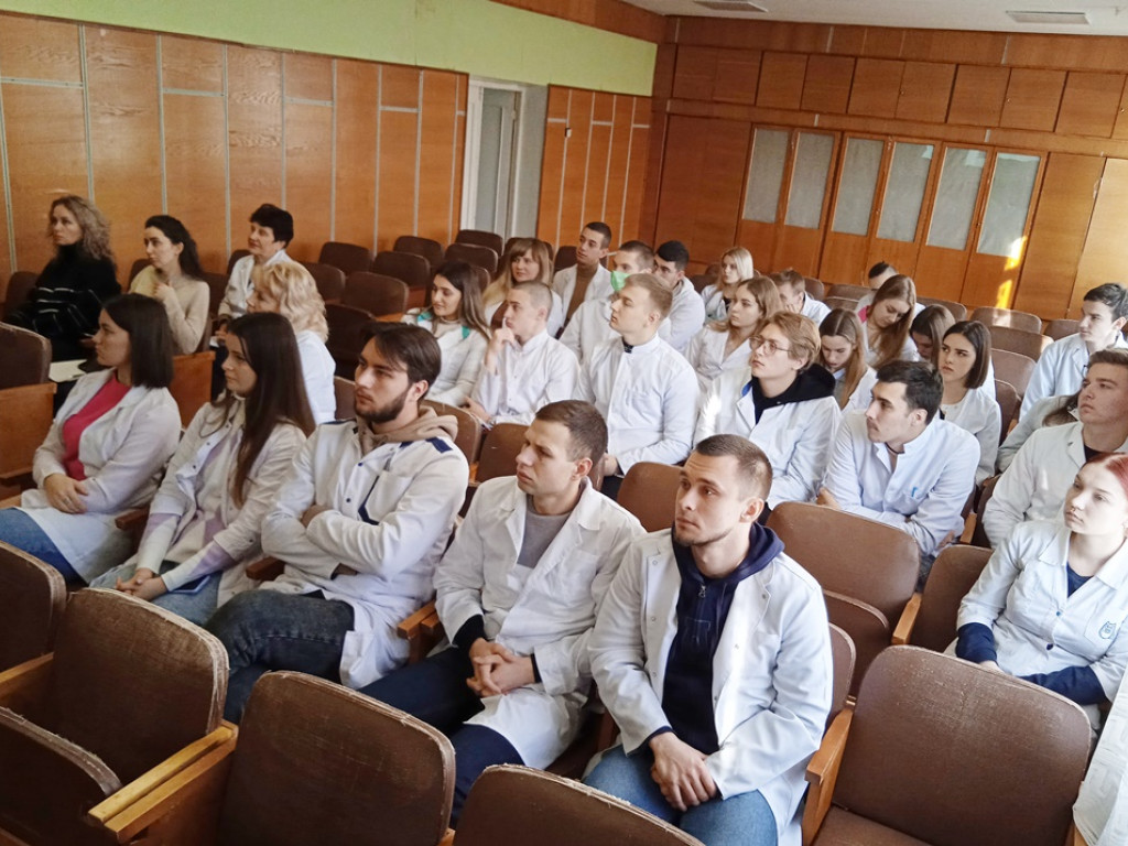 Міжнародний День Волонтера / International Volunteer Day