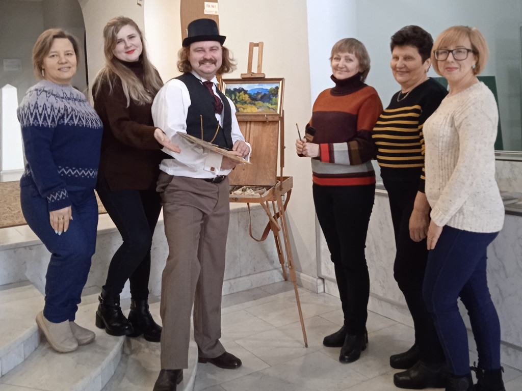 День музейного селфі / Museum Selfie Day