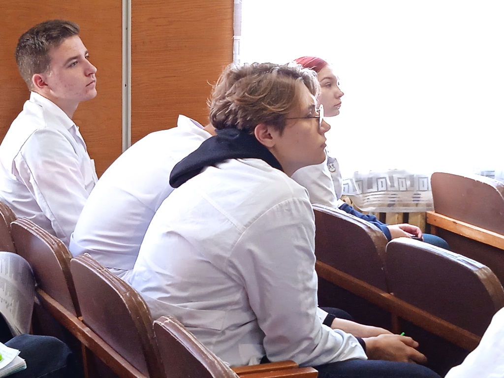 Міжнародний День Волонтера / International Volunteer Day